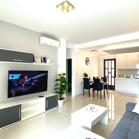 Precioso Apartamento A Tan Solo 300 M De La Playa ปีลาร์ เดลา ออราดาดา ภายนอก รูปภาพ