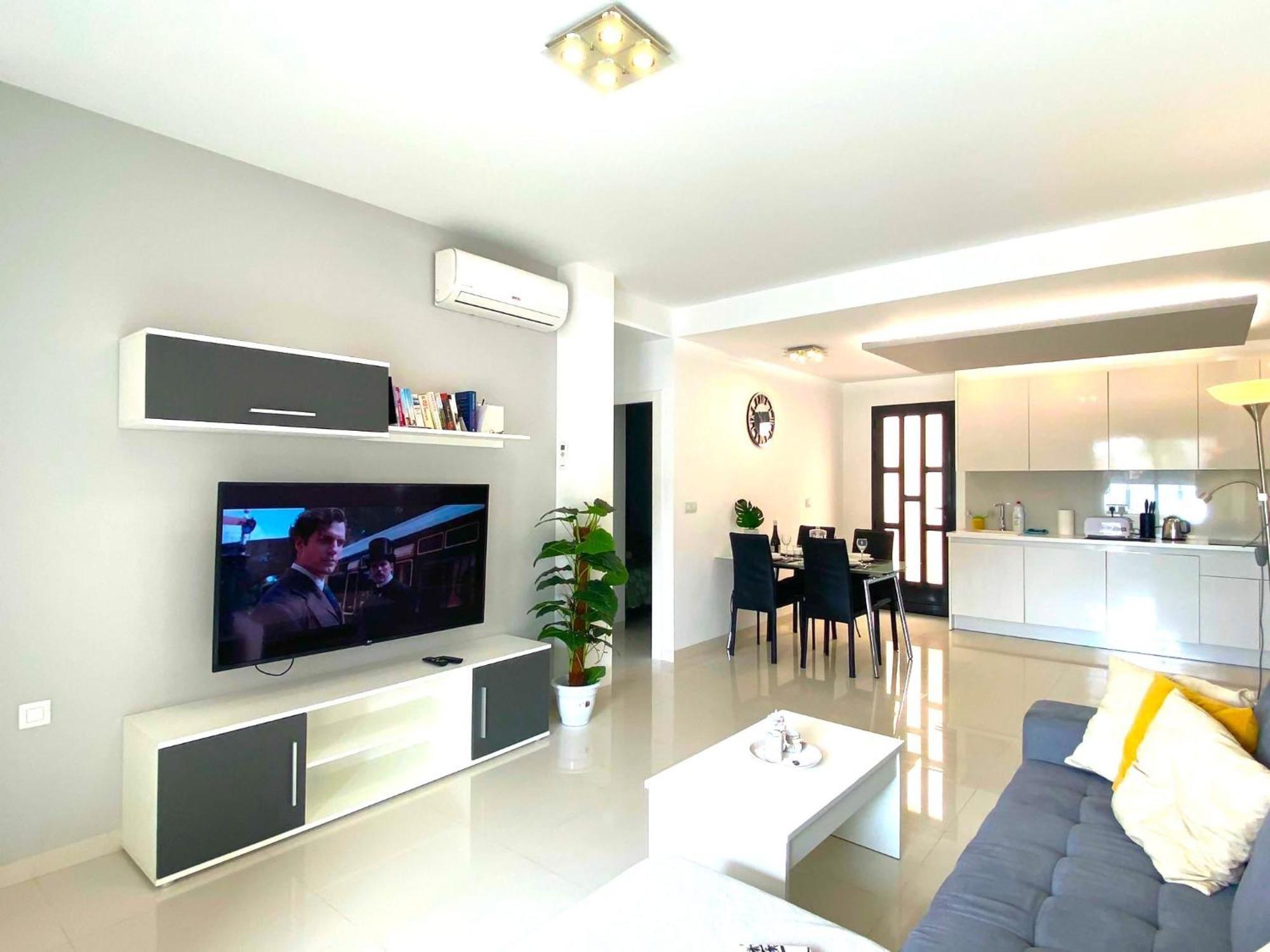 Precioso Apartamento A Tan Solo 300 M De La Playa ปีลาร์ เดลา ออราดาดา ภายนอก รูปภาพ