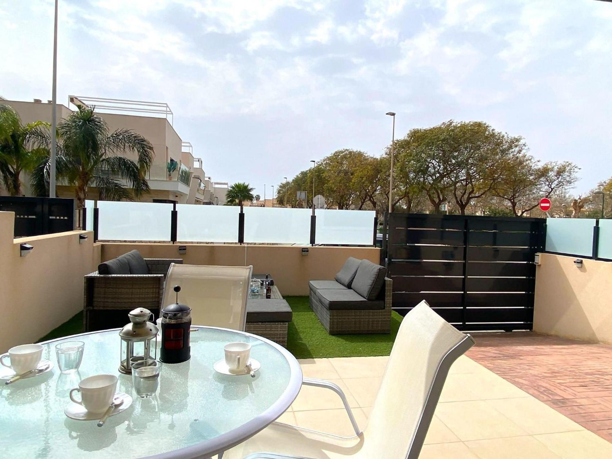 Precioso Apartamento A Tan Solo 300 M De La Playa ปีลาร์ เดลา ออราดาดา ภายนอก รูปภาพ